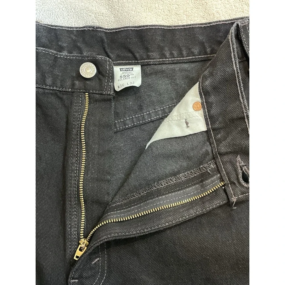 Levi's 550 Men 34x32 Relaxed Fit Black Jeans Tapered Leg USA MADE Blank Tab Y2K
